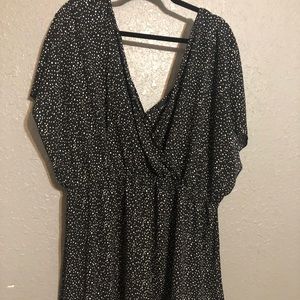 Torrid Size 4 Black and White Polka Dot Shirt